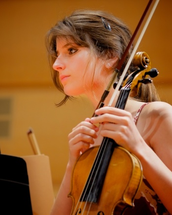 Violinist Sabrina Tabby
